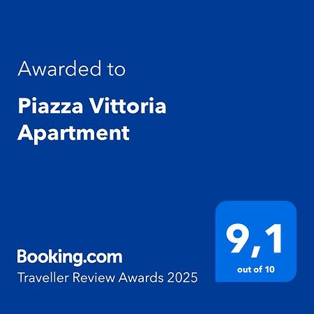 Piazza Vittoria Apartment คารินิ ภายนอก รูปภาพ
